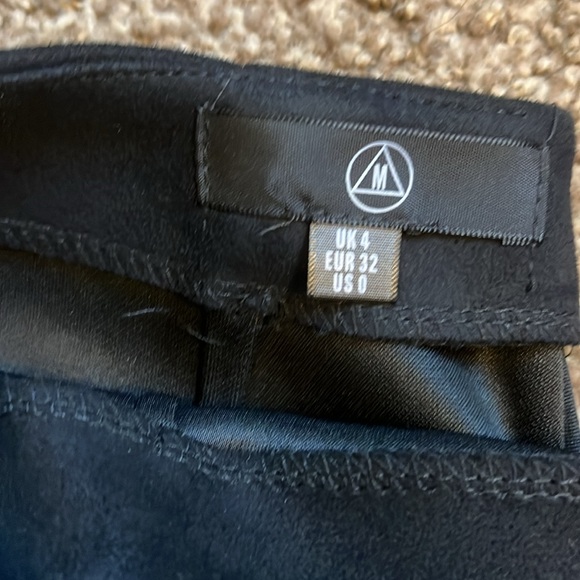 Missguided suede skirt - Picture 5 of 7